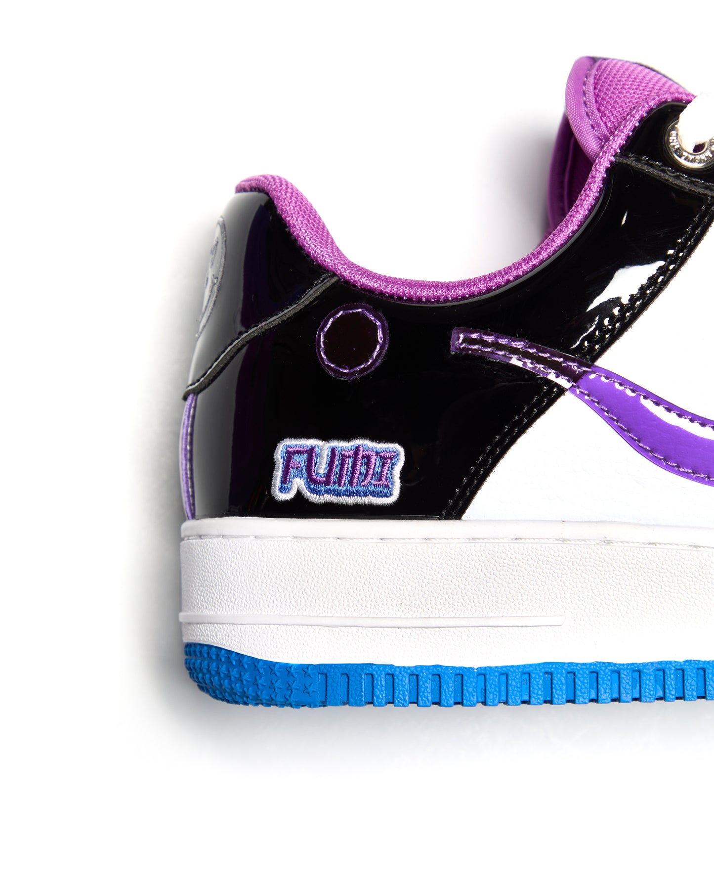 FUMI KNOWS (Pantent Leather)